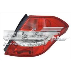 Lampa zespolona tylna lewa zewnętrzna TYC 1112136012 cena, od 110,67 USD