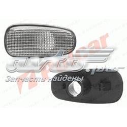 Powtarzacz kierunkowskazu na błotniku Opel Astra F69