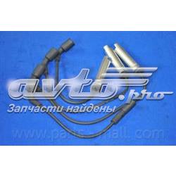 PECE04 Parts-Mall Zestaw przewodów wysokiego napięcia