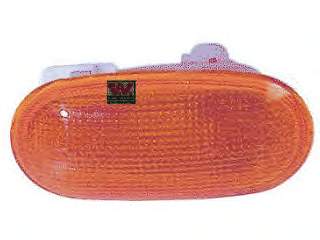 Powtarzacz kierunkowskazu na błotniku Mitsubishi Galant 8 EA