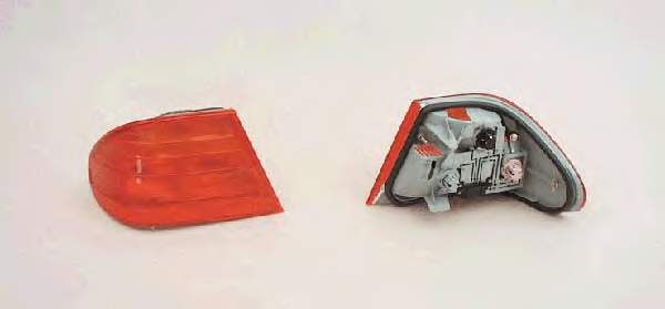 2108200126 Mercedes Lampa zespolona tylna lewa zewnętrzna