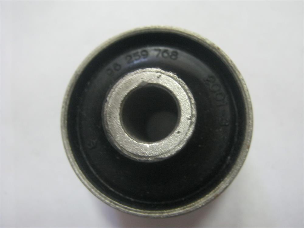 96259768 General Motors Silentblock przedniego wahacza dolnego