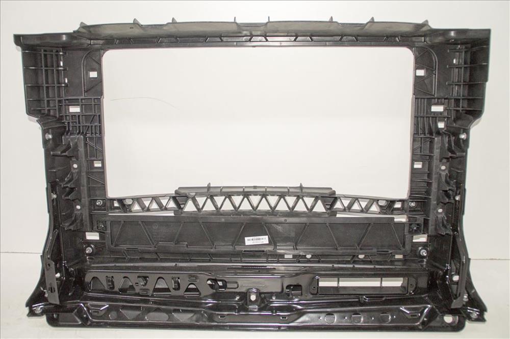 6RU805588E VAG Osłona chłodnicy kompletna (panel mocowania reflektorów)