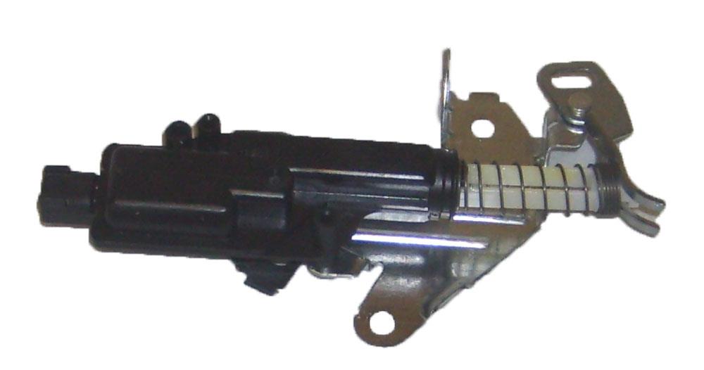 Silniczek zamka klapy bagażnika (drzwi 3/5 tylnych) Ford 1481081 cena, od 33,23 USD