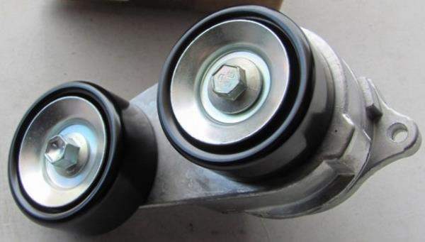 31170RCAA04 Honda Napinacz paska napędowego