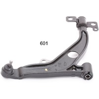 545001CA1A Nissan/Infiniti Wahacz zawieszenia przedniego dolny prawy