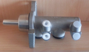 4702848021 Toyota Główny cylinder hamulców