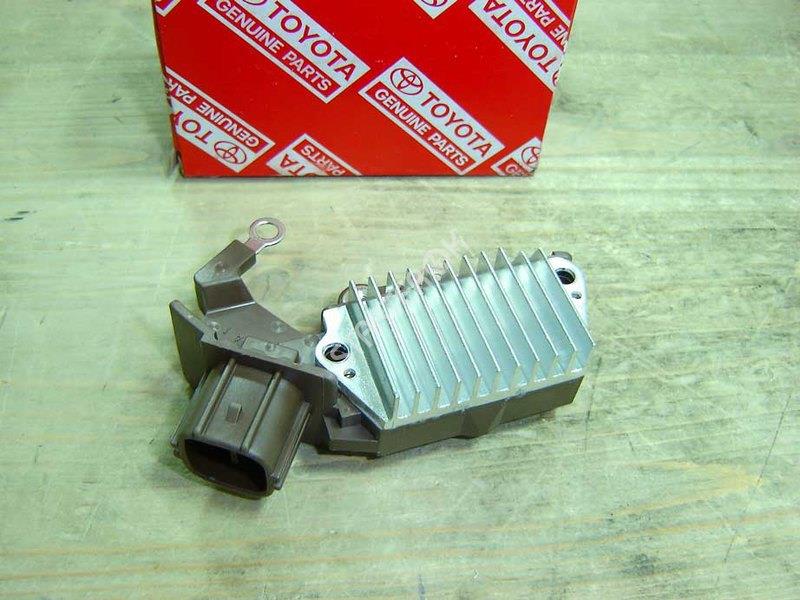 2770031040 Toyota Regulator alternatora (przekaźnik ładowania)