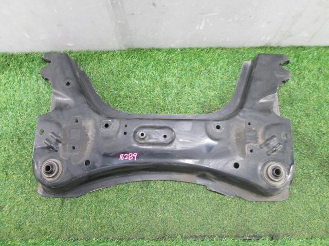 Korpus osi przedniej do Nissan Tiida ASIA C11