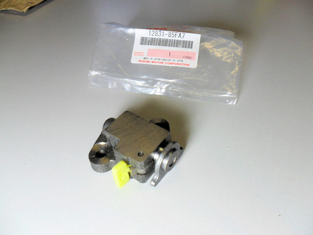 1283177E02 Suzuki Napinacz łańcucha rozrządu