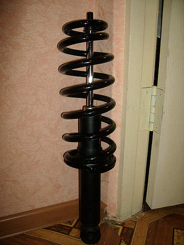 20365AG020 Subaru Amortyzator tylny