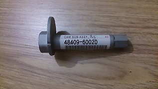 9011914120 Toyota Śruba mocowania wahacza przedniego, dolnego