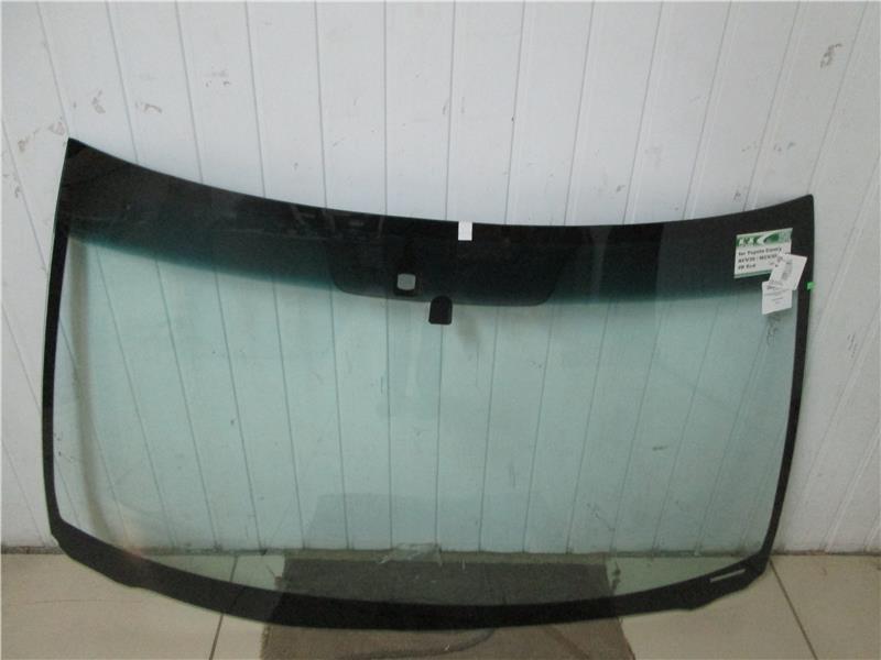 Szyba przednia Toyota Camry V sedana (V30) (2001 - 2006) cena, od 715,17 USD