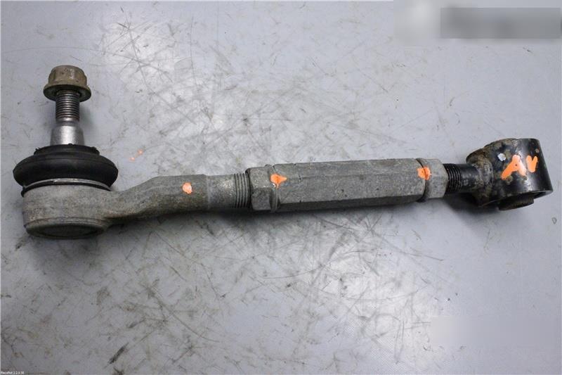 4871005080 Toyota Poprzeczny drążek reakcyjny zawieszenia tylnego