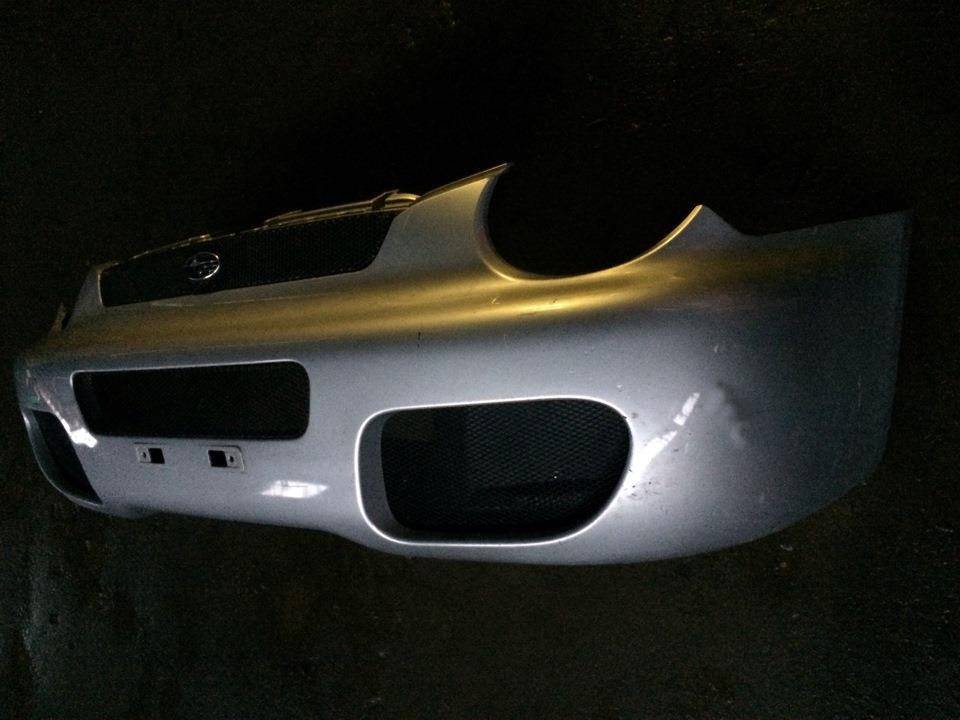 57704FE020 Subaru Zderzak przedni