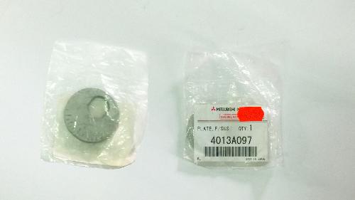 4013A097 Mitsubishi Podkładka śruby mocowania tylnego wahacza dolnego, wewnętrzna