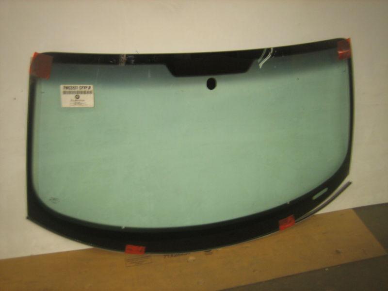 4L0845099JNVB VAG Szyba przednia
