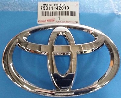 7531142010 Toyota emblemat na atrapę chłodnicy