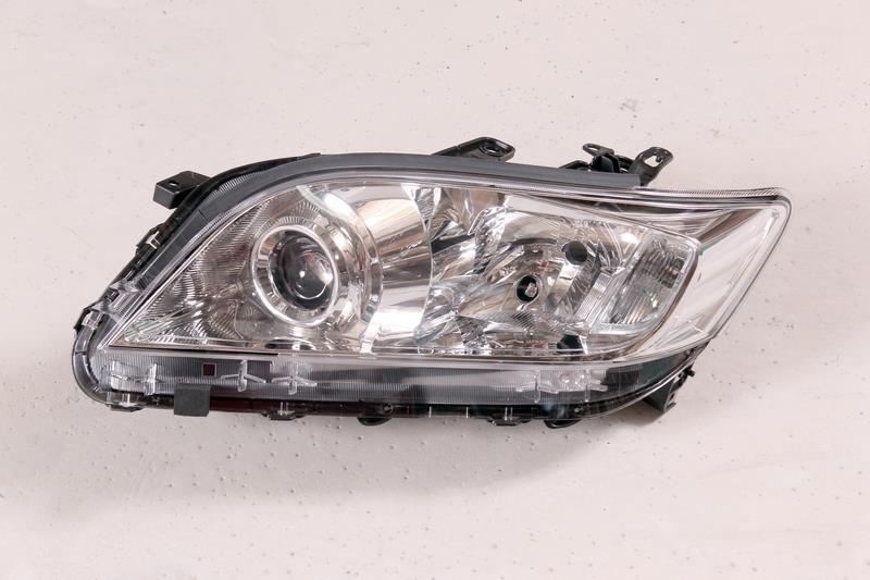 8117042501 Toyota Reflektor lewy