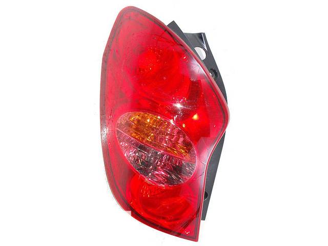 8360134100 Ssang Yong Lampa zespolona tylna lewa