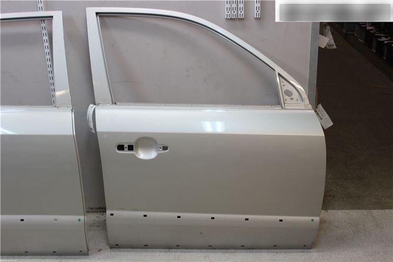760042E050 Hyundai/Kia Drzwi przednie prawe