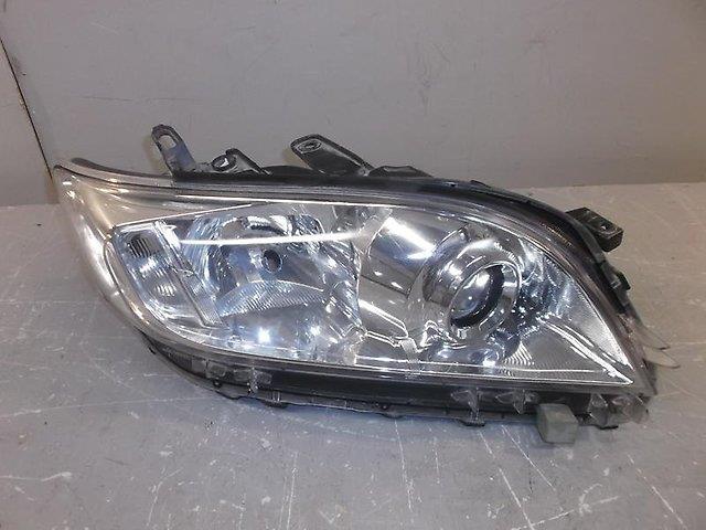 8113042500 Toyota reflektor prawy