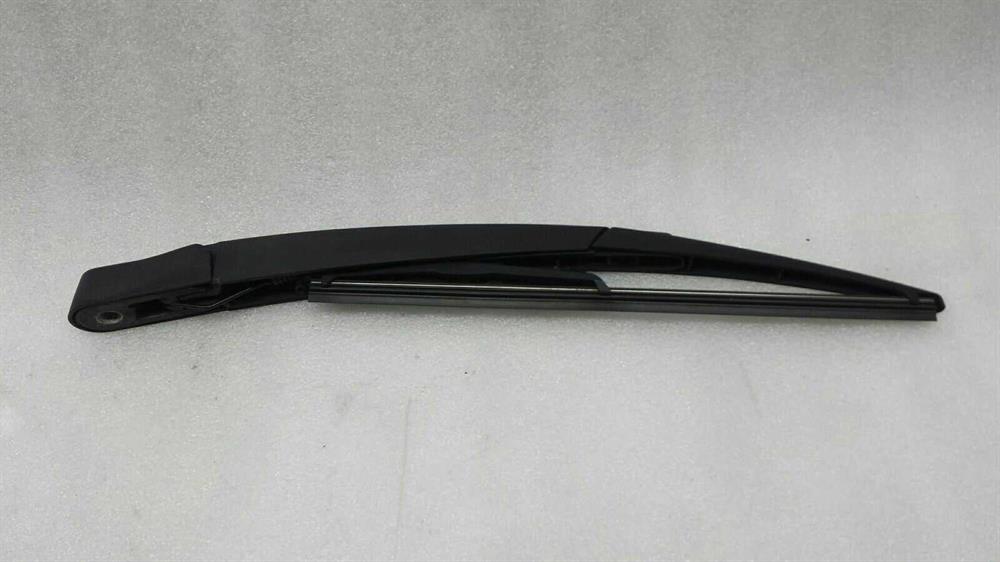 Ramię wycieraczki szyby tylnej Mercedes A1648200744 cena, od 24,91 USD