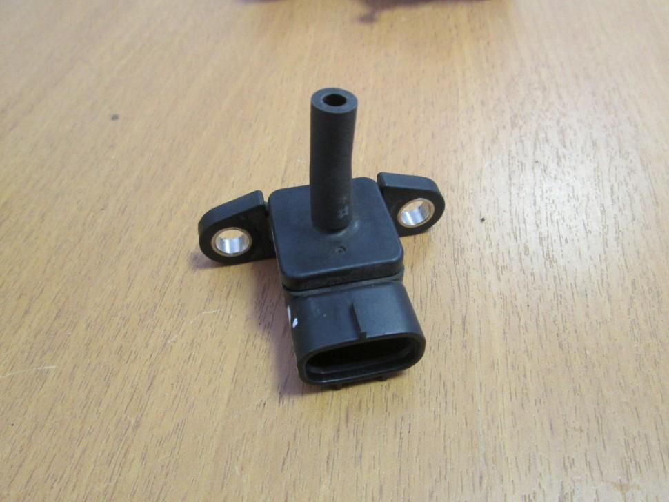 Czujnik ciśnienia doładowania (powietrza w turbinę) Toyota 8942120210 cena, od 78,66 USD
