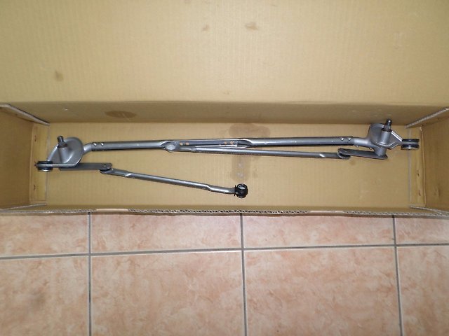 Mechanizm wycieraczek Toyota 8515060260 cena, od 49,78 USD