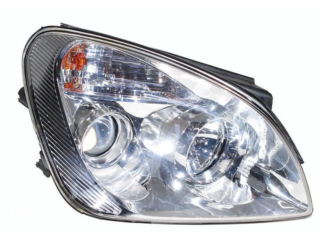 921021D020 Hyundai/Kia Reflektor prawy