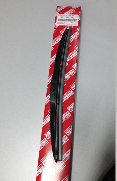 8521212430 Toyota Pióro wycieraczki szyby przedniej pasażera
