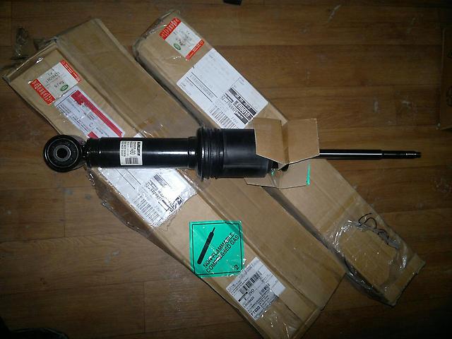 LR016423 Land Rover Amortyzator tylny