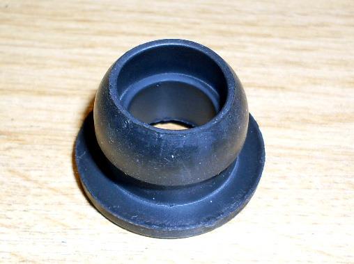 Uszczelka zaworu odpowietrzającego bloku silnika Mazda E30113338A cena, od 5,92 USD