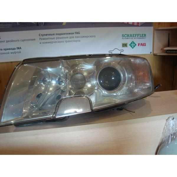 3U1941017H VAG Reflektor lewy