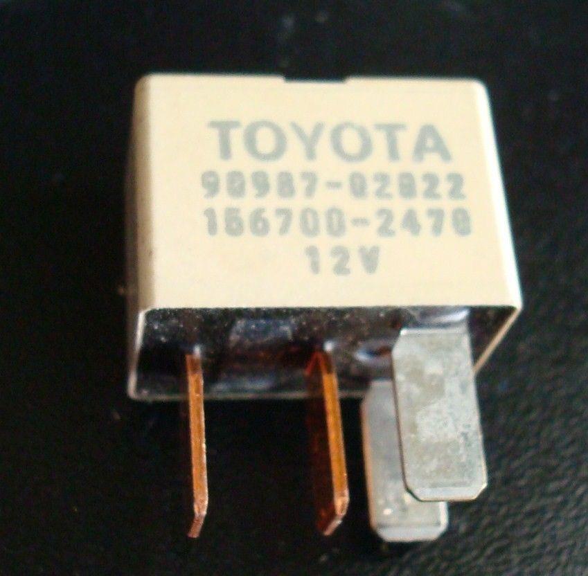 283000L010 Toyota Przekaźnik lamp przeciwmgielnych