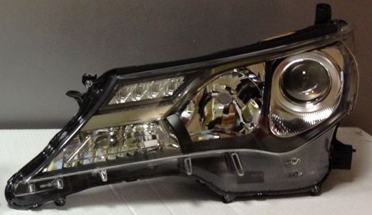 8118542570 Toyota Reflektor lewy