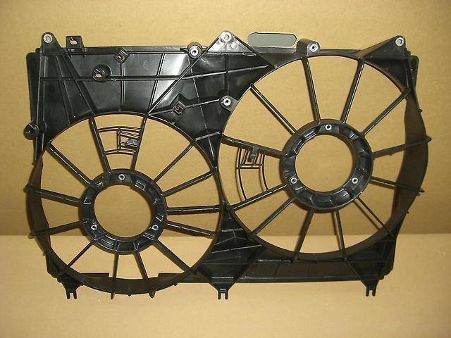 Dyfuzor chłodnicy klimatyzacji, w komplecie z wirnikiem i silnikiem Suzuki 1776065J00 cena, od 171,96 USD