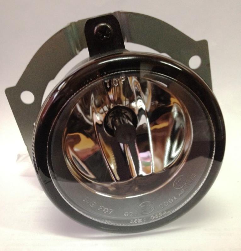 Lampa przeciwmgielna lewa/prawa Mitsubishi Pajero SPORT II SUV (KH) (2008 - 2014) cena, od 38,47 USD