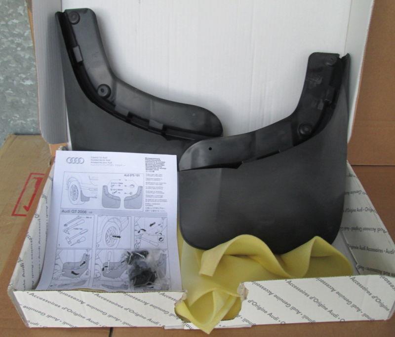 Chlapacze tylne, komplet do Audi Q7  4LB