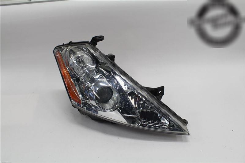 26010CC00A Nissan/Infiniti Reflektor prawy