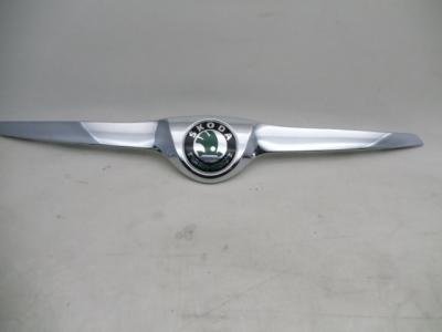 5J0853633A2ZZ VAG Listwa ochronna maski