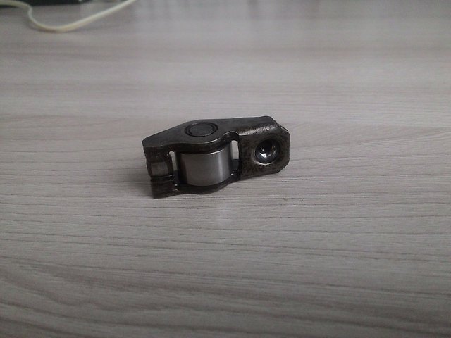 Dźwigienka zaworowa do Mitsubishi Pajero PININ H60, H70