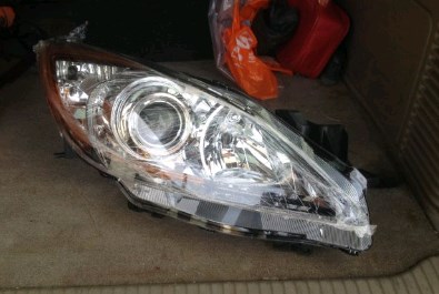 Reflektor prawy Mazda 3 BL