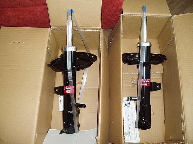Amortyzator przedni lewy Mando MSS017310 cena, od 55,36 USD