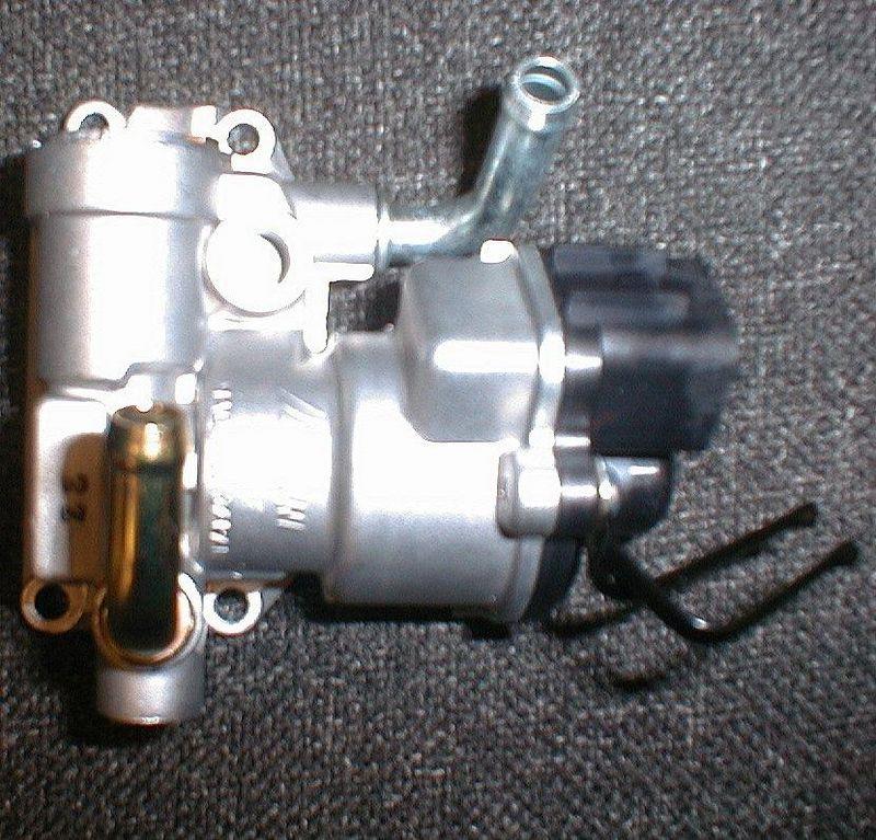 Regulator biegu jałowego Mitsubishi MD614921 cena, od 70,88 USD
