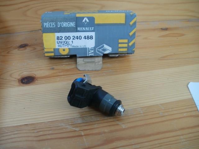 8200240488 Renault (RVI) Wtryskiwacz paliwa