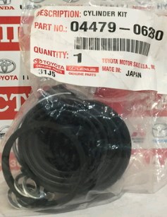 0447906280 Toyota Zestaw naprawczy zacisku hamulcowego tylnego