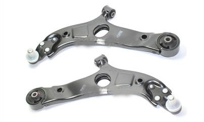 545002T010 Hyundai/Kia Wahacz zawieszenia przedniego dolny lewy
