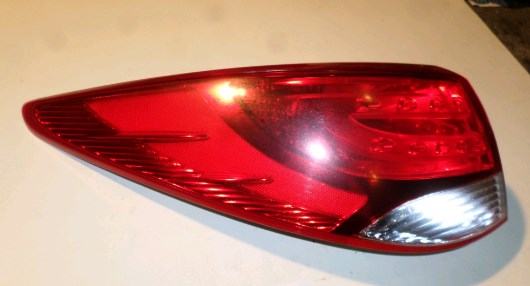 924012S000 Hyundai/Kia Lampa zespolona tylna lewa zewnętrzna