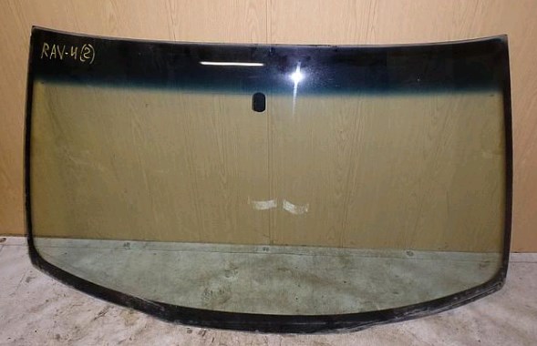 Szyba przednia do Toyota RAV4 II XA2